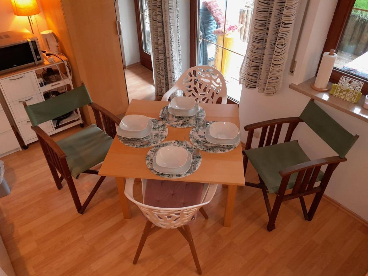 Apartment Mit Kueche Und Balkon Oder Terrasse, Ruhig Und Gut Erreichbar Piding Eksteriør billede